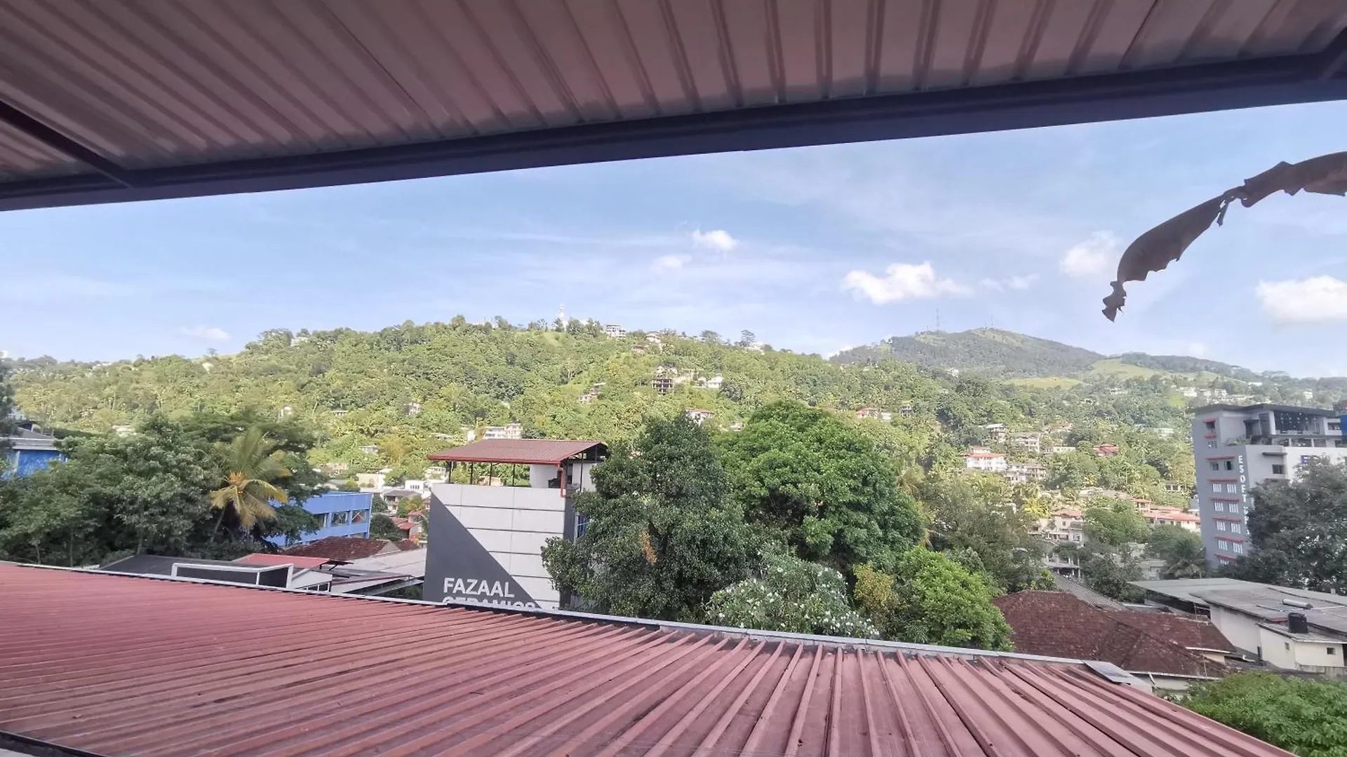The Nook Hotel Kandy
